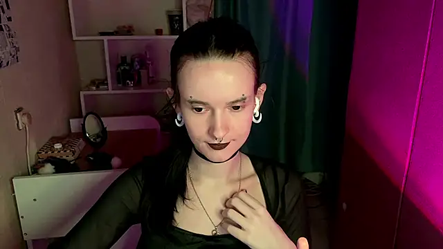 MabelDefina online show from 05/01/26, 05:12