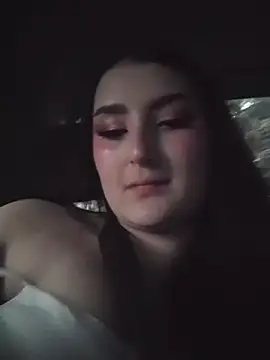 zoe moon   online show from 06/24/26, 11:09