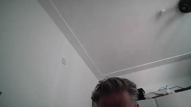 Snapshot of ViveLaFrance2026 chatting on 03/26/26, 04:01 ViveLaFrance2026 online show from 03/26/26, 04:01