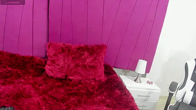 isabella barbie online show from 02/17/26, 06:10