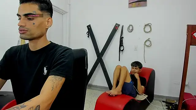 Gay Red Room online show from 05/08/26, 04:40