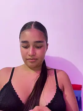 Snapshot of I_Samanthaa chatting on 03/09/26, 05:11 I Samanthaa online show from 03/09/26, 05:11