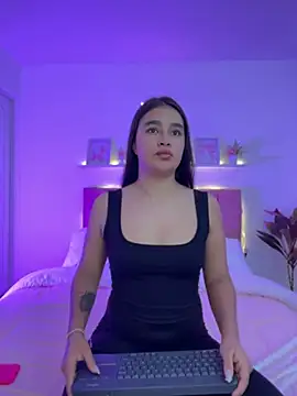 I Samanthaa online show from 06/04/26, 04:02