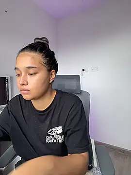 I Samanthaa online show from 06/13/26, 05:55
