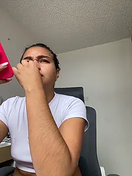 I Samanthaa online show from 06/27/26, 05:07