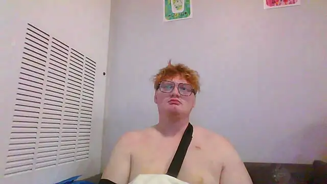 Snapshot of nigeleros chatting on 06/17/26, 09:45 nigeleros online show from 06/17/26, 09:45