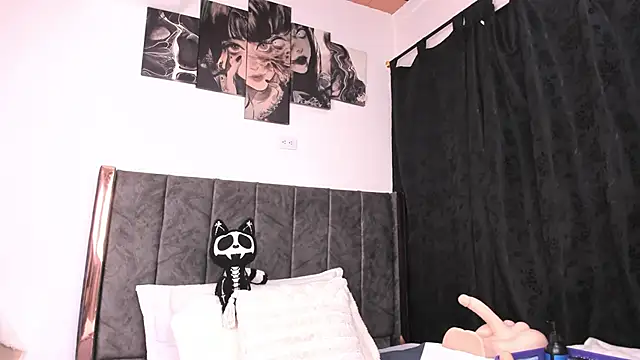 Helldy 666 online show from 05/16/26, 03:03