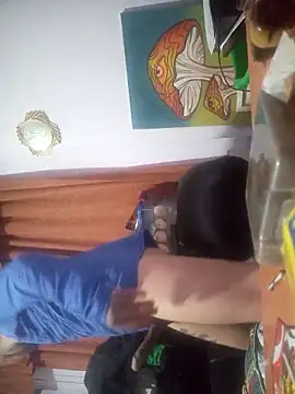 Snapshot of bocho10 chatting on 03/05/26, 04:52 bocho10 online show from 03/05/26, 04:52