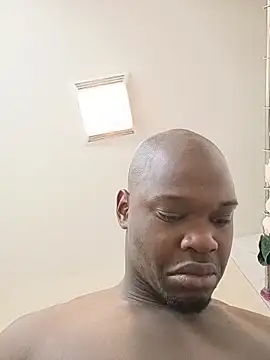 Snapshot of Gym4u2 chatting on 02/25/26, 10:14 Gym4u2 online show from 02/25/26, 10:14