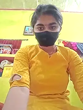 Snapshot of Cute_Mahek99 chatting on 05/06/26, 10:59 Cute Mahek99 online show from 05/06/26, 10:59