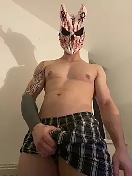 Snapshot of Deviltitan chatting on 02/27/26, 01:38 Deviltitan online show from 02/27/26, 01:38