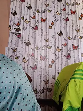 indianstrawberrylips4u online show from 06/02/26, 07:10
