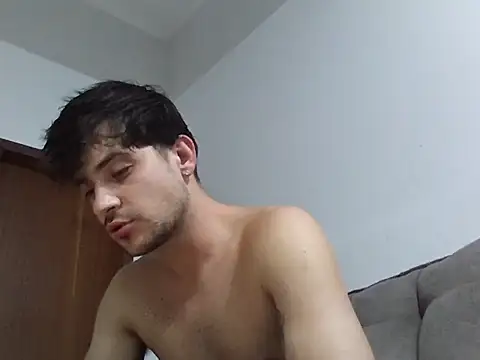 Snapshot of machodotado97 chatting on 03/08/26, 03:43 machodotado97 online show from 03/08/26, 03:43