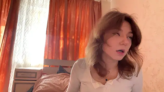 Snapshot of aera_elese chatting on 03/28/26, 08:36 aera elese online show from 03/28/26, 08:36