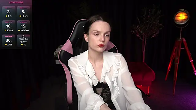 Snapshot of Wild_Alice_me chatting on 03/05/26, 03:52 Wild Alice me online show from 03/05/26, 03:52