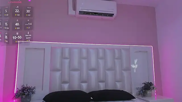 Liia Collins online show from 04/25/26, 05:32