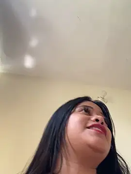 Snapshot of 11-Victoria chatting on 03/07/26, 04:48 11-Victoria online show from 03/07/26, 04:48