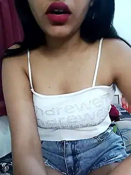 Snapshot of Cute-Manvi chatting on 04/20/26, 04:43 Cute-Manvi online show from 04/20/26, 04:43