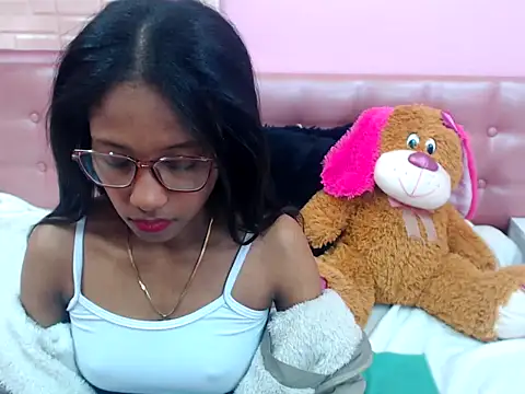 Snapshot of cutedoll4u chatting on 03/04/26, 01:50 cutedoll4u online show from 03/04/26, 01:50