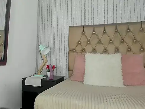 Snapshot of hanna_luciana chatting on 05/09/26, 03:28 hanna luciana online show from 05/09/26, 03:28