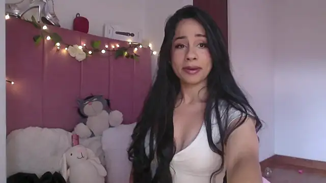 Snapshot of RebecaPalmer chatting on 03/08/26, 09:29 RebecaPalmer online show from 03/08/26, 09:29