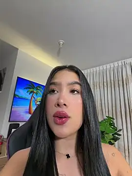 Snapshot of AliceBoomx chatting on 03/28/26, 06:57 AliceBoomx online show from 03/28/26, 06:57