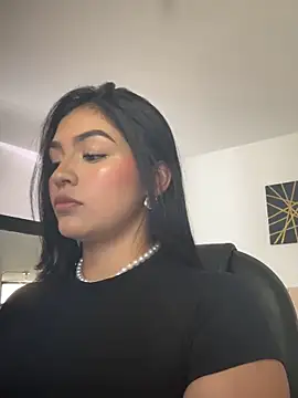 Snapshot of sara_stormy chatting on 03/22/26, 07:39 sara stormy online show from 03/22/26, 07:39
