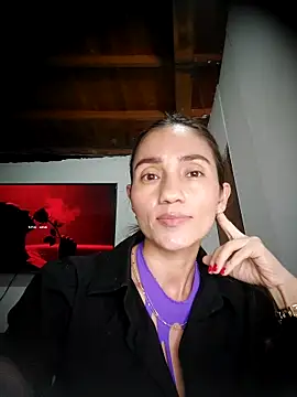 Snapshot of isaa- chatting on 03/22/26, 04:32 isaa- online show from 03/22/26, 04:32
