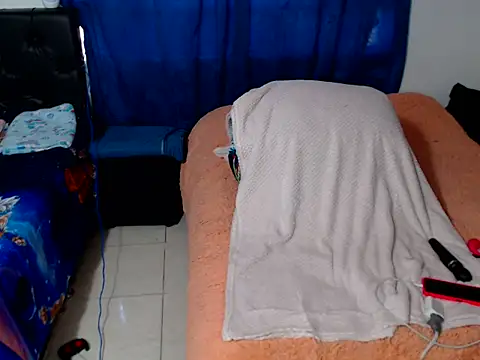 Snapshot of CandyyLove69 chatting on 02/26/26, 03:00 CandyyLove69 online show from 02/26/26, 03:00