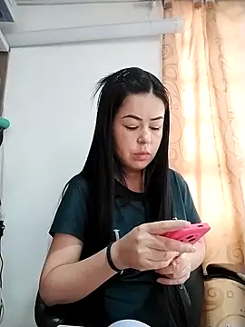 Snapshot of CandyyLove69 chatting on 03/08/26, 04:55 CandyyLove69 online show from 03/08/26, 04:55