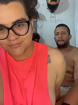 Snapshot of LuxuryloversCO chatting on 03/19/26, 05:00 LuxuryloversCO online show from 03/19/26, 05:00