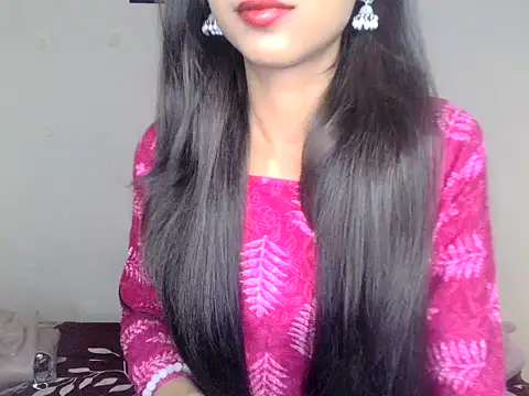 SIKSHA SINGH online show from 04/28/26, 07:08