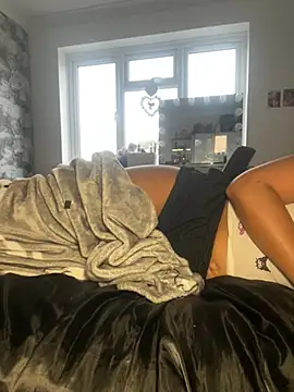 Destinylovex online show from 04/24/26, 05:32