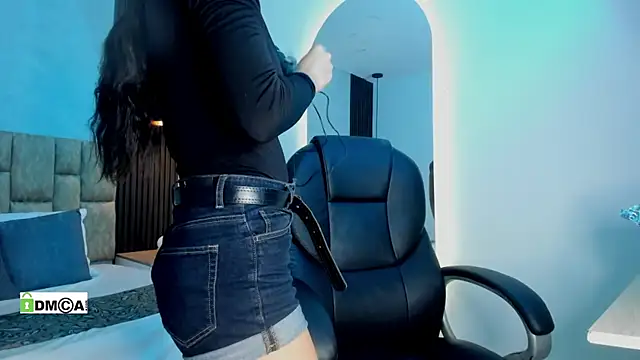 jasmin adams online show from 06/11/26, 12:03