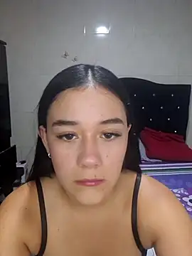 Snapshot of AlessiaKnox chatting on 04/29/26, 01:26 AlessiaKnox online show from 04/29/26, 01:26