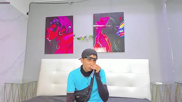 ahsly78Bryan online show from 06/19/26, 07:39