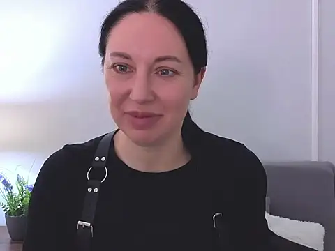 MiaFair online show from 06/14/26, 06:37
