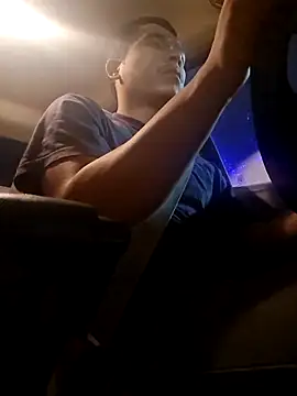 Snapshot of gueboloco2626 chatting on 03/11/26, 11:38 gueboloco2626 online show from 03/11/26, 11:38