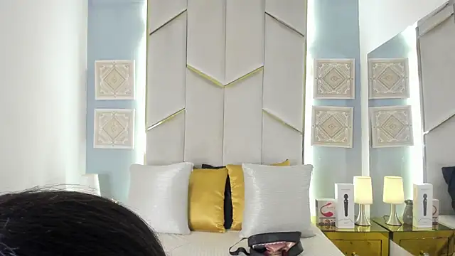 KarinaaCoxx online show from 07/17/26, 12:12