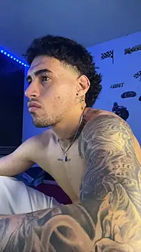 TOMAS CONOR online show from 02/25/26, 12:20