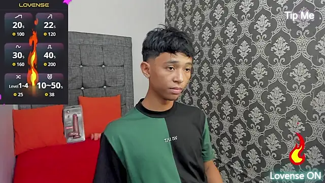 Little Twink19x online show from 05/30/26, 07:44