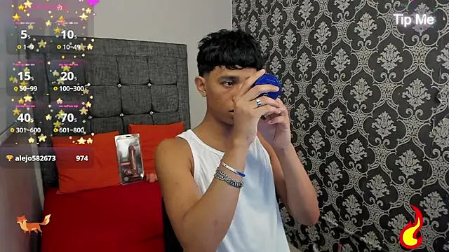 Little Twink19x online show from 06/20/26, 08:00