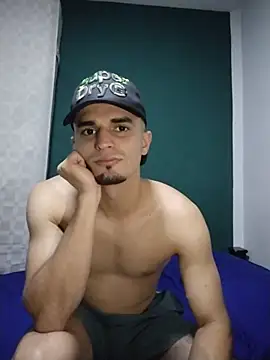 Snapshot of SebastianSkyler chatting on 02/26/26, 07:18 SebastianSkyler online show from 02/26/26, 07:18