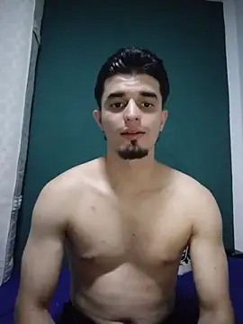 Snapshot of SebastianSkyler chatting on 03/28/26, 10:37 SebastianSkyler online show from 03/28/26, 10:37