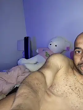 Snapshot of Shotariano chatting on 03/11/26, 01:55 Shotariano online show from 03/11/26, 01:55