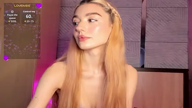 Snapshot of Melliissa chatting on 03/06/26, 11:50 Melliissa online show from 03/06/26, 11:50