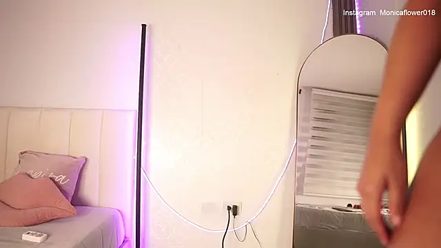 monicaflowerr online show from 06/12/26, 09:08