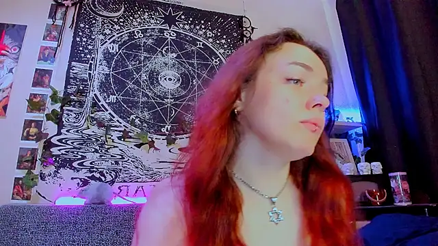 FearlessDivaX online show from 06/18/26, 02:23