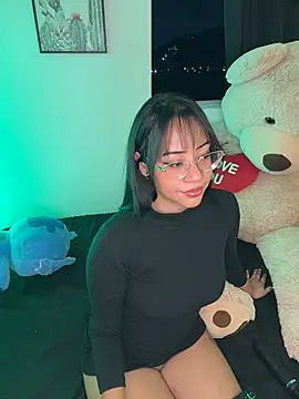 AriaKyle online show from 04/25/26, 02:47