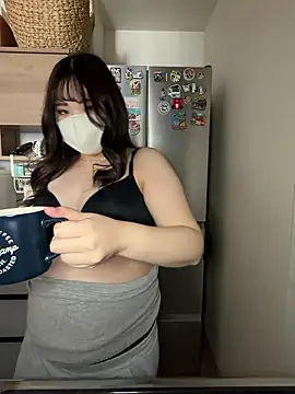 Snapshot of kitty_1019a chatting on 03/12/26, 05:46 kitty 1019a online show from 03/12/26, 05:46